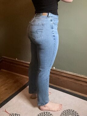 American Eagle Outfitters High-Rise Light Wash Jeans